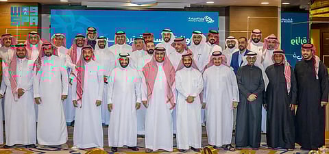 لإثراء تجربة ضيوف الرحمن.. وزارة السياحة تعقد اجتماعًا مع مديري الفنادق بمكة المكرمة