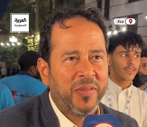 منصور الأحمدي.. قصة صاحب بسطة مع الأهازيج في جدة التاريخية
