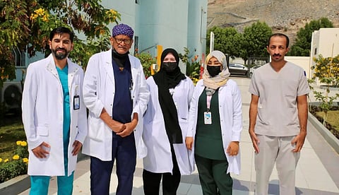 تجمع مكة الصحي يزيل ورمًا يزن 400 جرام من رأس معتمرة بمستشفى النور التخصصي