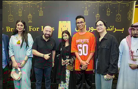 توفيق كريديه رئيس مجلس الإدارة التنفيذي في مجموعة «براندز فور لس» يحتفي بعملائه في فعالية رمضانية مميزة في فرعها بالرياض 