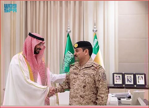 وزير الحرس الوطني يقلّد رئيس الجهاز العسكري رتبته الجديدة