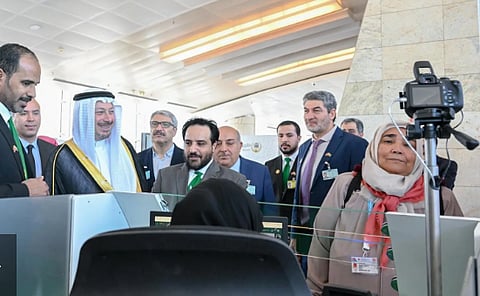 سفير المملكة لدى تركيا يتفقد صالة مبادرة طريق مكة في مطار إيسنبوغا الدولي بأنقرة