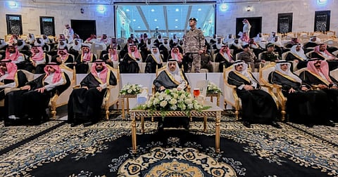 الأمير حسام بن سعود يرعى حفل تخريج 4700 طالب وطالبة من جامعة الباحة