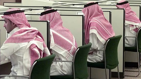 مختصة: الوظيفة المؤقتة قد تكون جسراً لفرص جديدة