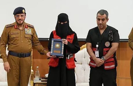 مدير عام الدفاع المدني يشهد اختتام الأعمال التطوعية لحج هذا العام 1446هـ