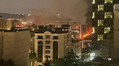 إسرائيل تقصف مقرّ وزارة الدفاع الإيرانية.. وطهران تتوعّد بتوسيع الرد