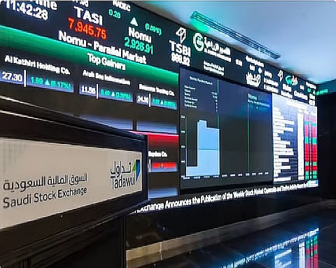 ملكية الأجانب ترتفع لأكثر من 10% بالسوق السعودية لأول مرة تاريخياً.. «خبير» يوضح