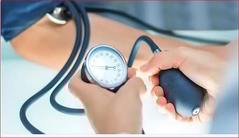 استشاري: 3 أخطاء شائعة تصعب علاج مريض الضغط
