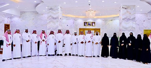 «الزارع» يكرّم مديري مكاتب التعليم بالرياض ويشيد بجهودهم