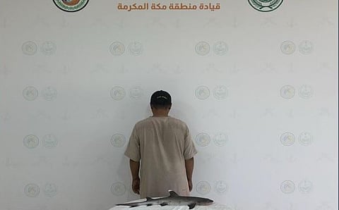 حرس الحدود بمكة المكرمة يضبط مواطنًا مخالفًا للائحة الأمن والسلامة لمزاولي الأنشطة البحرية 