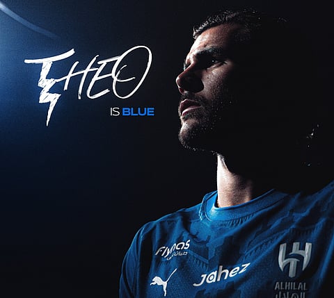 «الهلال» يتعاقد مع نجم ميلان ثيو هيرنانديز 