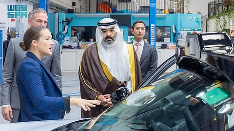  السواحه يرأس وفد منظومة التقنية والابتكار والفضاء لتعزيز الشراكات في التقنيات المتقدمة والاتصالات الفضائية