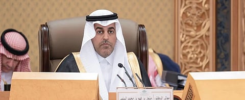 الإسراع بإعادة تأهيل مناطق الشعب المرجانية المتدهورة بالبحر الأحمر.. 9 قرارات لمجلس الشورى