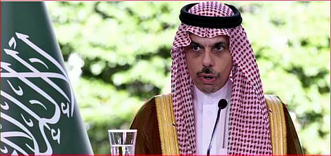 وزير الخارجية ونظيره التركي يبحثان التطورات الأمنية في المنطقة والاعتداءات الإسرائيلية على سوريا