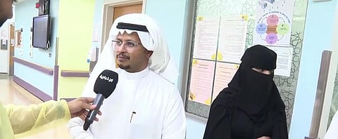 والد الطفلتين يارا ولارا عن نجاح عملية فصل التوأم: الفرحة جدا كبيرة ولا أستطيع وصفها 