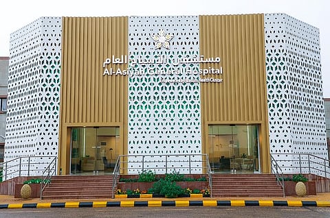إنقاذ حياة مريض تعرّض لجلطة قلبية أثناء الصلاة في الأسياح 