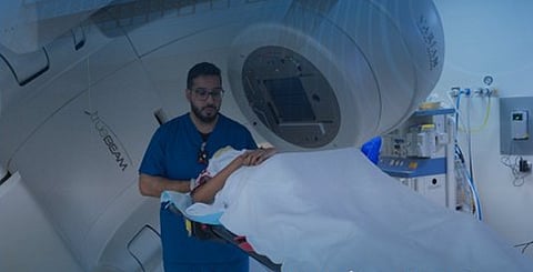 إنجاز طبي في الشرقية.. استعادة بصر طفلة بعد علاج ورم بالشبكية