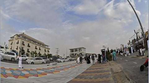 «ممشى الضباب» بالنماص.. وجهة جبلية تُعانق الغيم وتستقطب الزوار