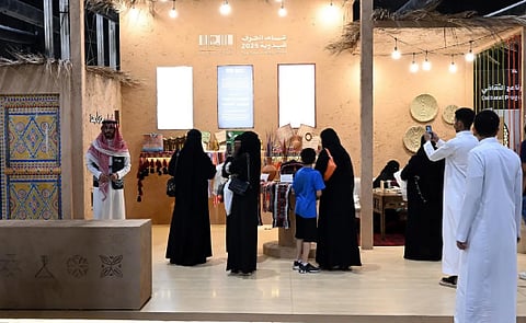 "الثقافة" تحتفي بعام الحرف اليدوية في معرض المدينة المنورة الدولي للكتاب 