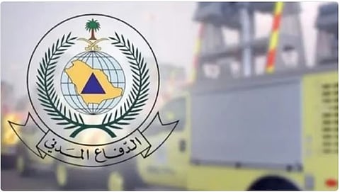 «الدفاع المدني» بالمدينة المنورة يخمد حريقًا في مركبتين ولا إصابات