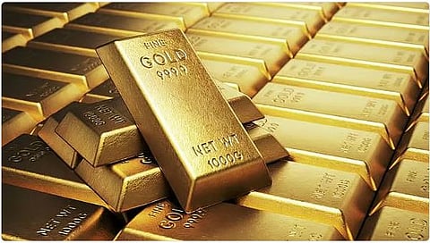 انخفاض الذهب مع صعود الدولار.. والأونصة تسجل 3376.01 دولار