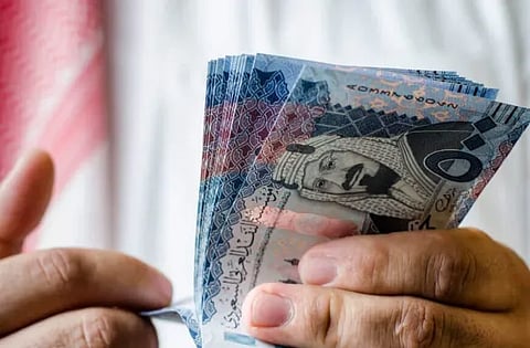 سعر الريال مقابل الدولار والعملات الأجنبية اليوم الخميس 13-2-1447