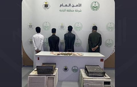 القبض على 4 أشخاص بمنطقة الباحة لسرقتهم أجهزة كهربائية من مساجد بمحافظة العقيق
