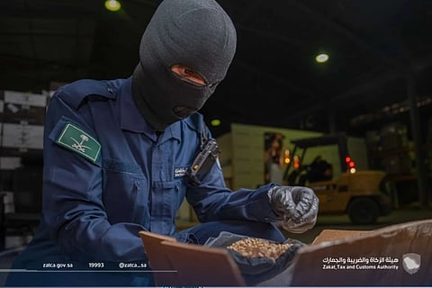 ضبط 1302 حالة تهريب عبر المنافذ الجمركية خلال أسبوع
