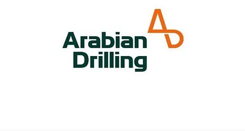 الحفر العربية تمدد عقود 11 منصة حفر برية للغاز مع شركة «SLB» لمدة عام

 