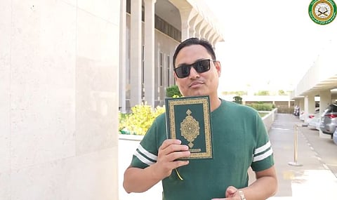 مجمع طباعة المصحف الشريف بالمدينة المنورة يستقبل زوارًا من عدة جنسيات