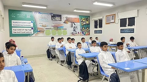 «مجمع إرادة»: الدعم النفسي الأسري والمدرسي وحرص الطلاب.. مثلث لنجاح العودة للدراسة