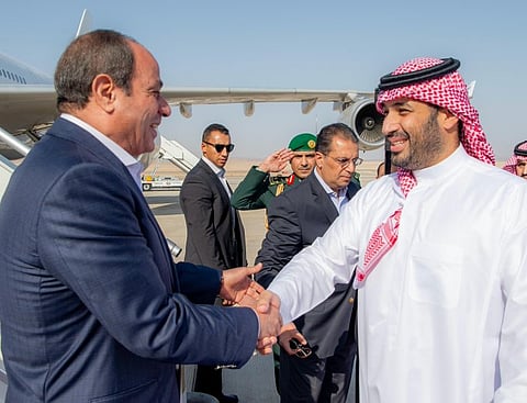 السيسي يصل نيوم