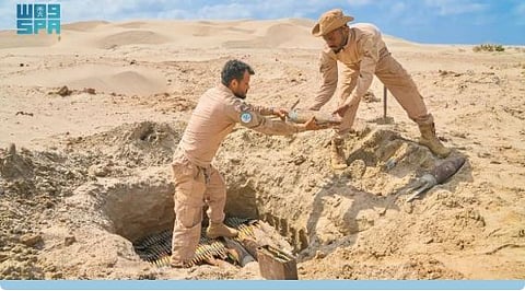 «مسام» ينزع 828 لغمًا من الأراضي اليمنية خلال أسبوع