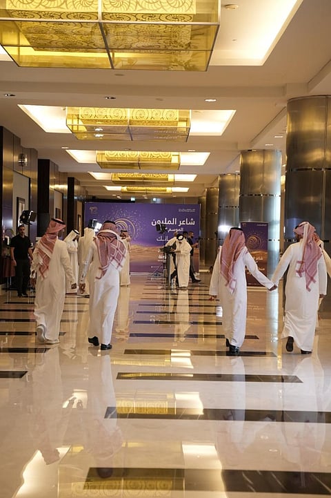 شاعر المليون ينطلق من الرياض في أولى جولات لجنة التحكيم
