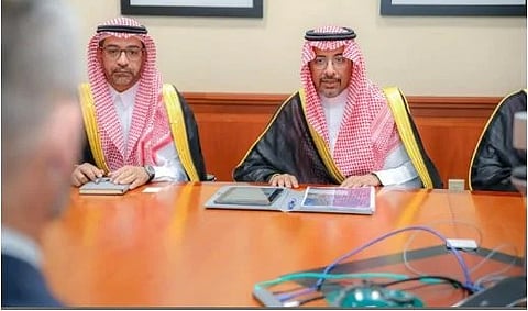 وزير الصناعة يبحث تطوير الشراكة الاستراتيجية مع مسؤولين أمريكيين 