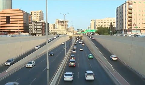 انسيابية الحركة المرورية على طريق الملك عبدالله في جدة