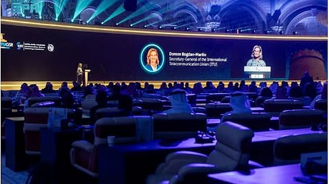 المملكة تقود مبادرة «ربط البشرية» عبر جسور اتصال رقمية