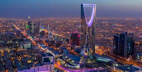 أستاذ مالية: 7 عوامل أسهمت بشكل مباشر في جذب الاستثمار الأجنبي