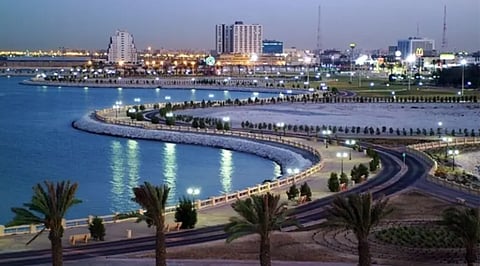 لماذا يتزايد الاستثمار الأجنبي في المنطقة الشرقية؟.. أكاديمي يوضح