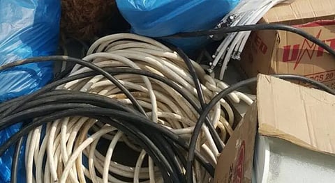 كيف نحمي المنازل والمنشآت من سرقة كيابل الكهرباء؟.. متخصص يوضح