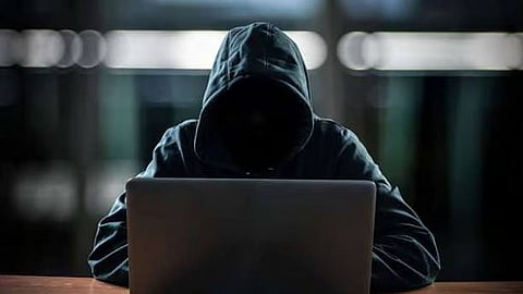 متى يحق لضحية الابتزاز المطالبة بتعويض؟.. محام يشرح