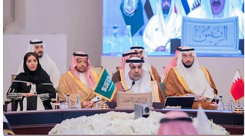 وزير الصحة يؤكد على أهمية تعزيز التعاون الدولي وتبني الابتكار لتحسين الخدمات الصحية