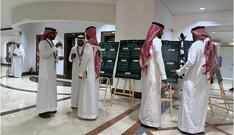 جامعة طيبة تختتم مؤتمر «أنسنة التعليم في عصر التقنية» برعاية أمير المدينة