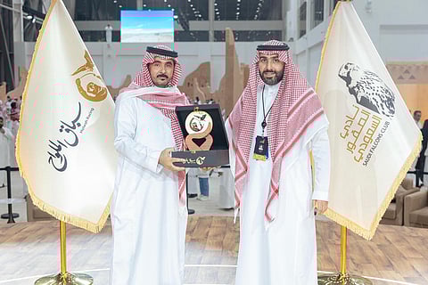الإنتاج المحلي تنتزع الصدارة في شوط (الحر) بسباق الملواح ضمن معرض الصقور والصيد السعودي الدولي 2025


