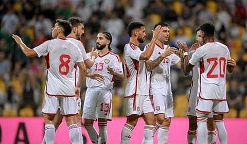 الإمارات تفوز على عمان في ملحق التصفيات الآسيوية المؤهلة لكأس العالم 2026