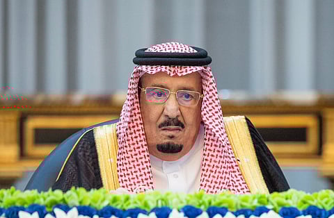 خادم الحرمين الشريفين يرأس جلسة مجلس الوزراء في الرياض