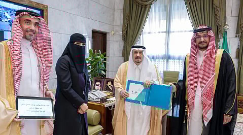 أمير الرياض يدشّن الحملة الوطنية للتطعيم ضدّ الإنفلونزا الموسمية