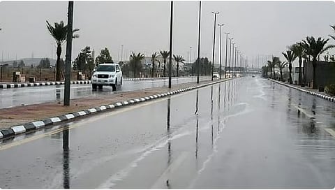 طقس المملكة الأربعاء.. أمطار رعدية مصحوبة بزخات من البرد ورياح نشطة على عدة مناطق