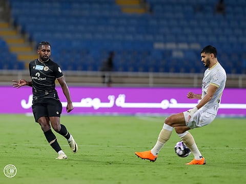 مباراة التعاون وضمك