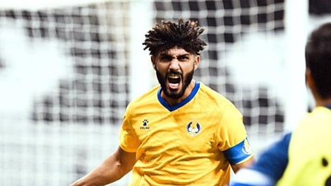 فرجاني ساسي لـ«عاجل»: جئنا إلى جدة لهزيمة الأهلي

